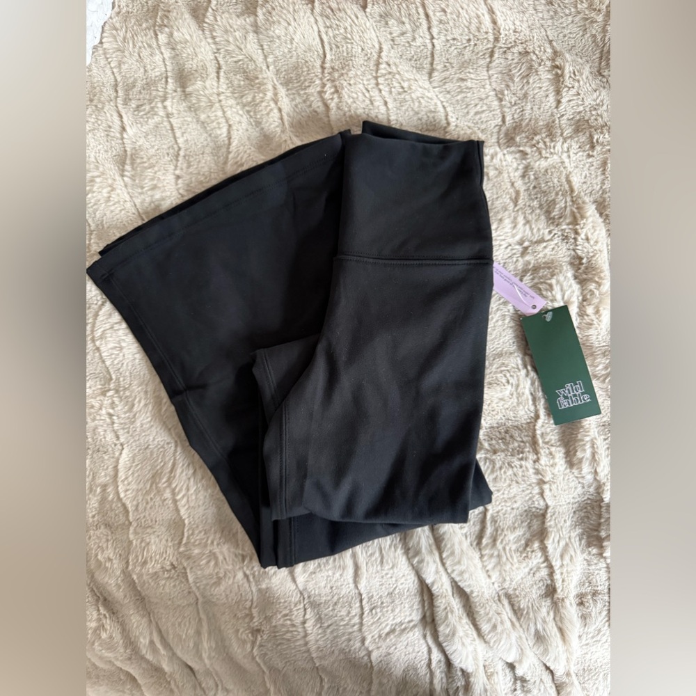 Wild fable XXS NWT Black Flare Leggings